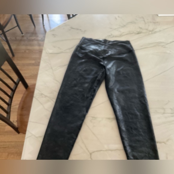 Aerie Offline Faux leather leggings Sz XL/TG - Picture 3 of 5